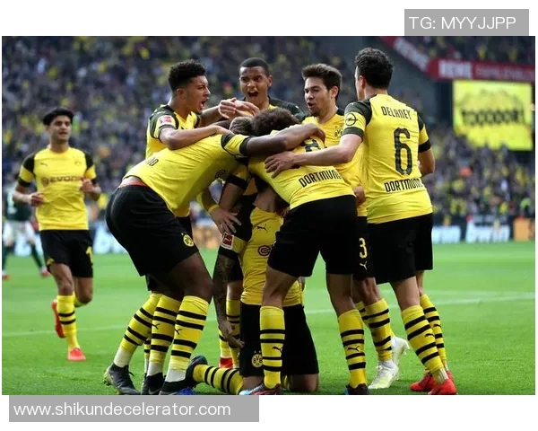 意甲精彩对决多特蒙德4-0阿森纳补时进球点燃全场激情与欢呼