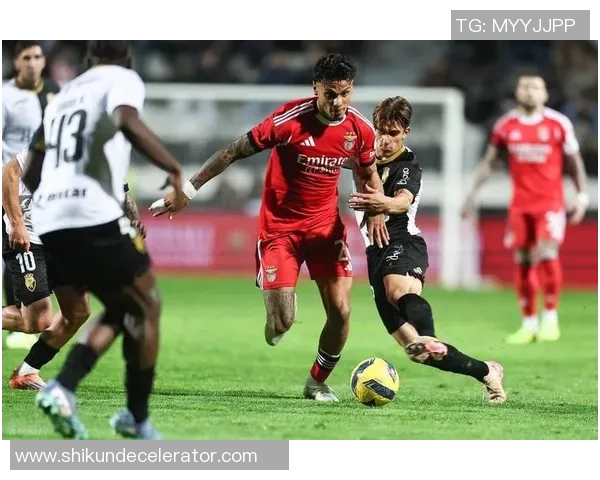 本菲卡大胜多特蒙德三球零封全场精彩瞬间回顾