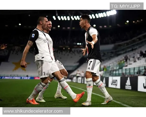 中超精彩对决尤文图斯点球逆转曼城全场回顾与战术分析