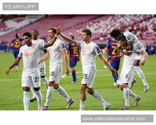 切尔西逆转皇马4-0晋级世界杯决赛争议判罚引发全场热议