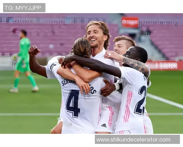 本菲卡逆转AC米兰夺冠瞬间引爆全场激情战报解析