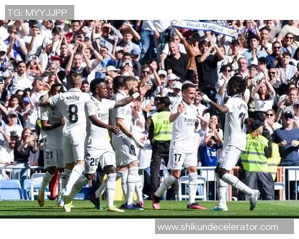 国王杯惊天逆转那不勒斯6-2狂胜皇马引发全场震撼解析