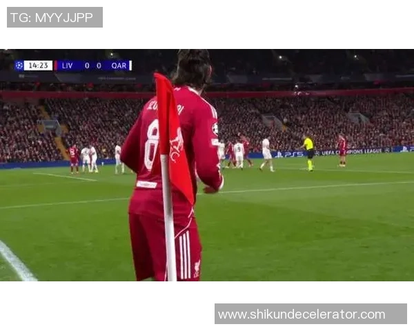 欧联杯精彩对决利物浦3-0战胜AC米兰帽子戏法引发转会热议 欧联杯精彩对决利物浦3-0战胜AC米兰帽子戏法引发转会热议