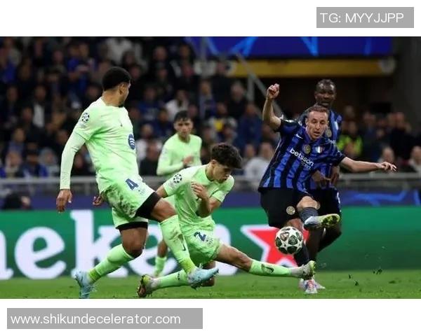 英超精彩对决巴萨逆转国米3-0全场沸腾转会传闻再起