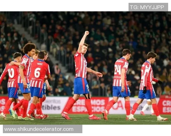 国王杯惊心动魄曼城逆转马竞乌龙球引发转会风波