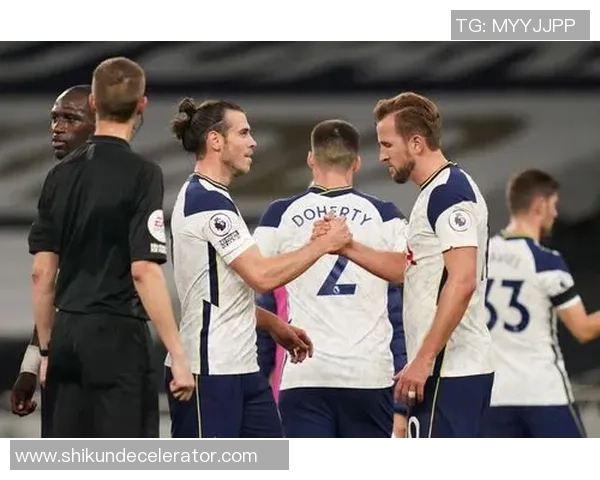 德甲激战AC米兰与热刺握手言和转会传闻引发球迷热议