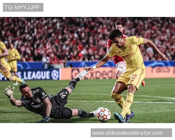 足总杯激战本菲卡与利物浦0比0乌龙球瞬间引发全场热议与十大精彩进球回顾 足总杯激战本菲卡与利物浦0比0乌龙球瞬间引发全场热议与十大精彩进球回顾