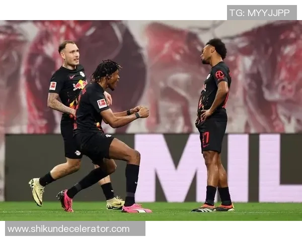 西甲激战:皇马与莱比锡鏖战成平局历史冷门引发全场沸腾 西甲激战:皇马与莱比锡鏖战成平局历史冷门引发全场沸腾